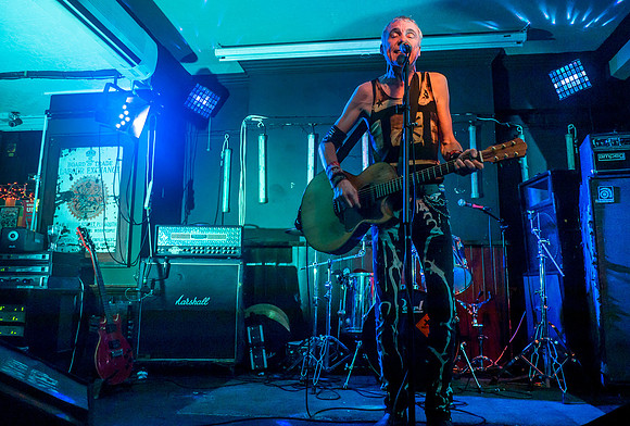 My string will snap – TV SMITH The Junction - 28th August 2015